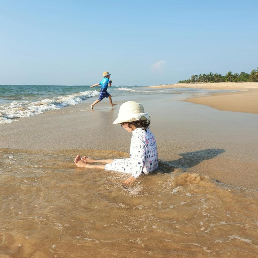 Welle Wadiya Beach Villa Калпития Екстериор снимка