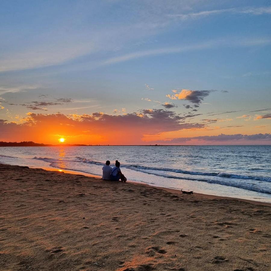 Welle Wadiya Beach Villa Калпития Екстериор снимка
