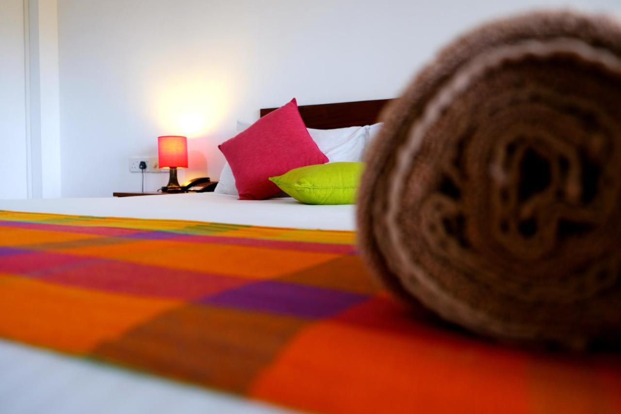 Welle Wadiya Beach Villa Калпития Екстериор снимка