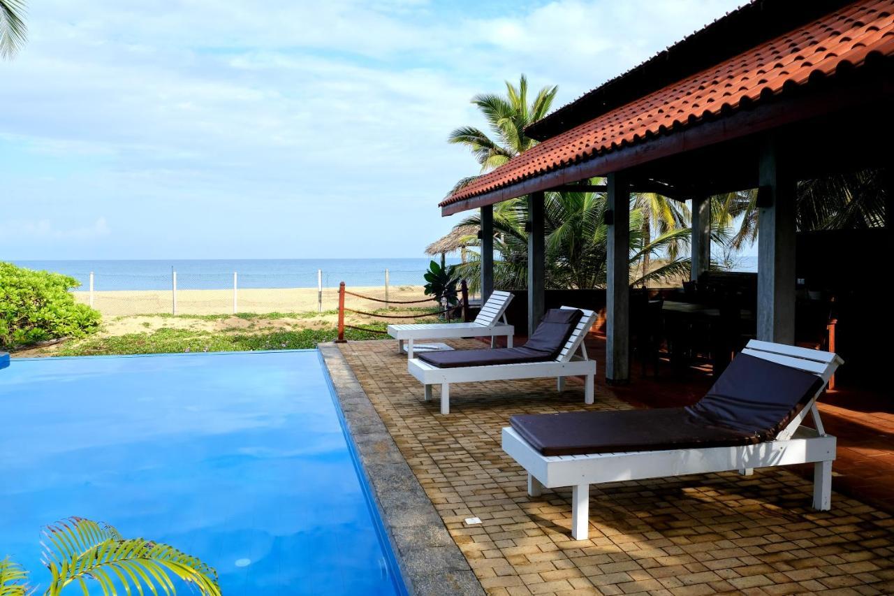 Welle Wadiya Beach Villa Калпития Екстериор снимка