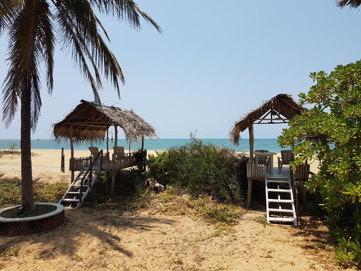 Welle Wadiya Beach Villa Калпития Екстериор снимка